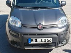 Grau Gebraucht 2018 Fiat Panda 4x4 Wild Kleinwagen | 15.000 € (Teuer)