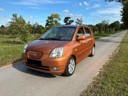 Orange Gebraucht 2005 Kia Picanto 2 Kleinwagen | 2.250 € (Teuer)