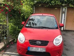 Rot Gebraucht 2009 Kia Picanto 2 Kleinwagen | 1.440 € (Fairer Preis)