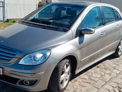 Grau Gebraucht 2008 Mercedes B200 Van / Kleinbus | 5.250 € (Guter Preis)