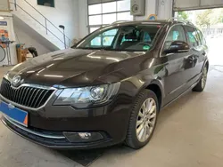 Braun Gebraucht 2014 Skoda Superb Exclusive Kombi | 11.990 € (Etwas zu teuer)