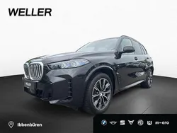 Black sapphire (schwarz) Gebraucht 2024 BMW X5 M Sport SUV | 82.300 €