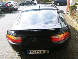 Porsche 928