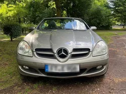 Andere außenfarben Gebraucht 2005 Mercedes SLK200 Cabrio | 6.700 € (Fairer Preis)