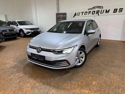 Silber Gebraucht 2020 VW Golf VIII Life Limousine | 18.490 € (Guter Preis)