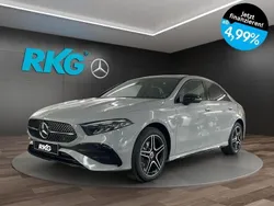 Grau Gebraucht 2025 Mercedes A250 AMG Limousine | 44.750 €