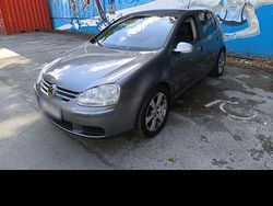 Silber Gebraucht 2009 VW Golf VI Kleinwagen | 2.200 € (Guter Preis)