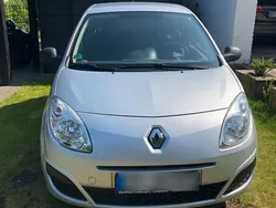 Grau Gebraucht 2007 Renault Twingo Kleinwagen | 2.500 €