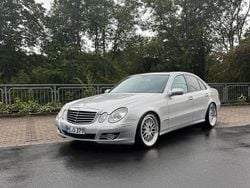 Silber Gebraucht 2008 Mercedes E350 Avantgarde Limousine | 12.000 € (Etwas zu teuer)