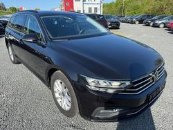 Schwarz Gebraucht 2022 VW Passat Business Kombi | 19.980 € (Guter Preis)