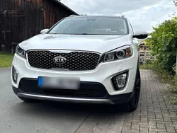 Weiß Gebraucht 2015 Kia Sorento 2 SUV | 14.500 € (Etwas zu teuer)