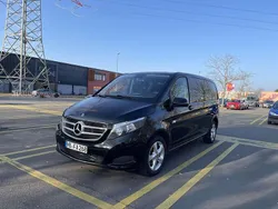 Schwarz Gebraucht 2018 Mercedes V200 Van / Kleinbus | 18.999 € (Fairer Preis)