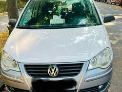 Weiß Gebraucht 2006 VW Polo Limousine | 2.100 € (Guter Preis)