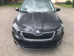 Grau Gebraucht 2017 Skoda Fabia Style Limousine | 10.200 € (Fairer Preis)