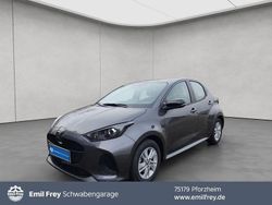 Grau Gebraucht 2025 Mazda 2 Center-Line Limousine | 22.850 € (Teuer)