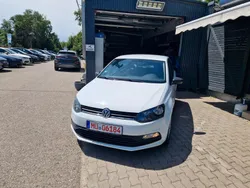 Weiß Gebraucht 2015 VW Polo Trendline Kleinwagen | 4.399 € (Fairer Preis)