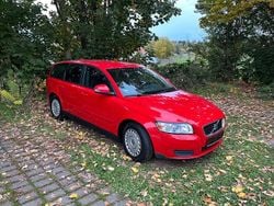 Rot Gebraucht 2009 Volvo V50 Kombi | 3.900 € (Etwas zu teuer)