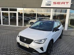 Weiß (glacial weiss) Neu 2025 Seat Arona FR SUV | 30.275 € (Teuer)