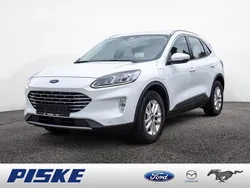 Weiß Gebraucht 2022 Ford Kuga Titanium SUV | 25.650 € (Guter Preis)