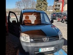 Schwarz Gebraucht 2008 Peugeot Partner Van / Kleinbus | 2.990 € (Fairer Preis)