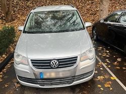 Silber Gebraucht 2009 VW Touran Van / Kleinbus | 2.200 € (Superpreis)