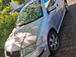 Silber Gebraucht 2006 Skoda Fabia Kombi | 1.400 €