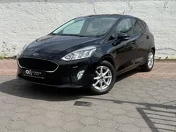 Schwarz Gebraucht 2020 Ford Fiesta Cool & Connect Kleinwagen | 6.990 €