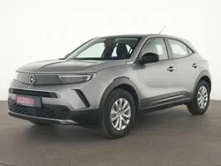 Kontrast grau Gebraucht 2023 Opel Mokka-e Edition SUV | 19.449 € (Superpreis)
