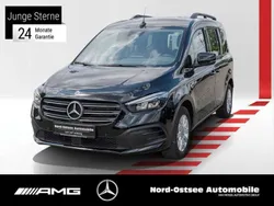 Loparitschwarz metallic Gebraucht 2023 Mercedes T180 Van / Kleinbus | 27.490 € (Fairer Preis)