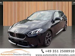 Black sapphire Gebraucht 2024 BMW 120 M Sport Kleinwagen | 33.980 € (Superpreis)