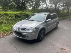 Silber Gebraucht 2007 Renault Mégane GrandTour Kombi | 2.350 € (Fairer Preis)