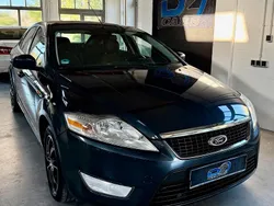 Grau Gebraucht 2007 Ford Mondeo Limousine | 3.599 €