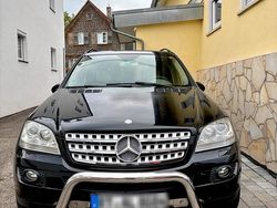 Schwarz Gebraucht 2005 Mercedes ML320 SUV | 6.500 €