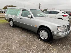 Silber Gebraucht 1990 Mercedes 200 Limousine | 4.990 €