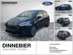 Schwarz (metallic) Gebraucht 2022 Ford Fiesta Titanium Kleinwagen | 20.989 € (Etwas zu teuer)