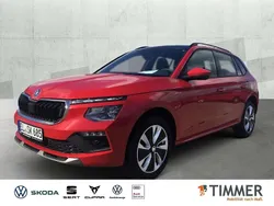 Velvet rot metallic Gebraucht 2024 Skoda Kamiq Selection SUV | 28.780 € (Etwas zu teuer)