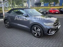 Rauchgrau Gebraucht 2022 VW T-Roc Cabriolet R-line Cabrio | 29.790 € (Fairer Preis)
