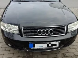 Schwarz Gebraucht 2002 Audi A4 Limousine | 1.700 € (Guter Preis)
