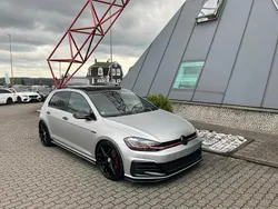 Schwarz Gebraucht 2018 VW Golf VII GTI Kleinwagen | 24.500 €