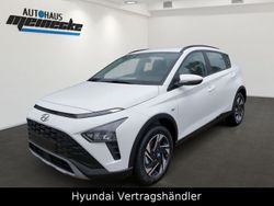 Atlas white / sol Gebraucht 2024 Hyundai Bayon Trend SUV | 18.990 € (Guter Preis)