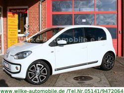 Weiß Gebraucht 2015 VW up! CLUB Kleinwagen | 7.990 € (Etwas zu teuer)