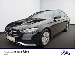 Schwarz Gebraucht 2022 Mercedes E220 Avantgarde Limousine | 32.990 € (Superpreis)