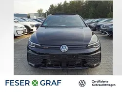 Grenadilschwarz metallic Gebraucht 2024 VW Golf VIII GTI Limousine | 32.940 € (Superpreis)