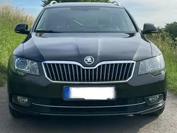 Braun Gebraucht 2013 Skoda Superb Elegance Kombi | 11.200 € (Fairer Preis)