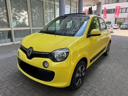 Gelb Gebraucht 2016 Renault Twingo Liberty Kleinwagen | 5.800 € (Guter Preis)