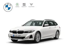 Weiss Gebraucht 2023 BMW 320 Shadowline Kombi | 37.890 € (Fairer Preis)