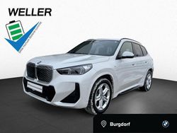 Mineralweiß (weiß) Gebraucht 2024 BMW iX1 Comfort Edition SUV | 44.350 € (Superpreis)