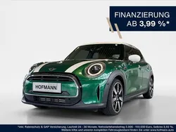 British racing green metallic Gebraucht 2024 Mini Cooper Kleinwagen | 28.440 € (Fairer Preis)