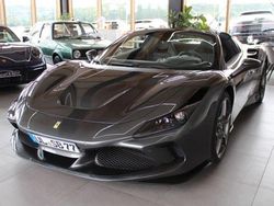 Grau Gebraucht 2023 Ferrari F8 Cabrio | 359.000 € (Fairer Preis)