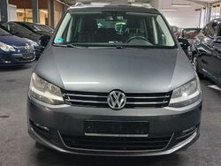 Grau Gebraucht 2013 VW Sharan Match Van / Kleinbus | 13.900 € (Fairer Preis)
